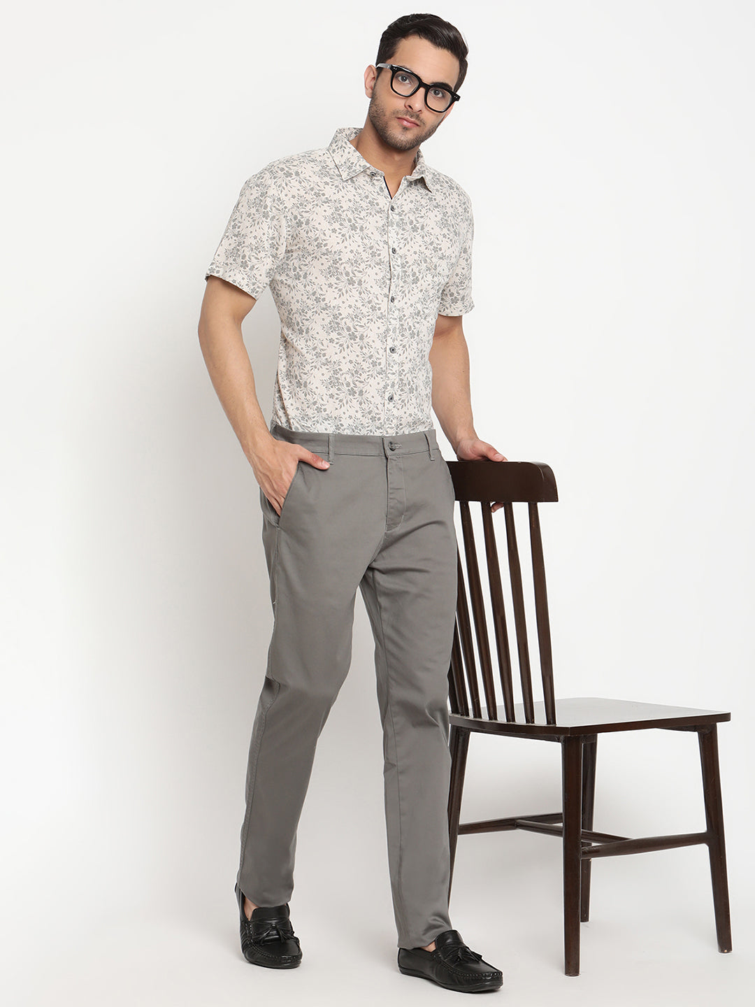 Cantabil Men Grey Cotton Blend Solid Regular Fit Casual Trouser (6794534682763)