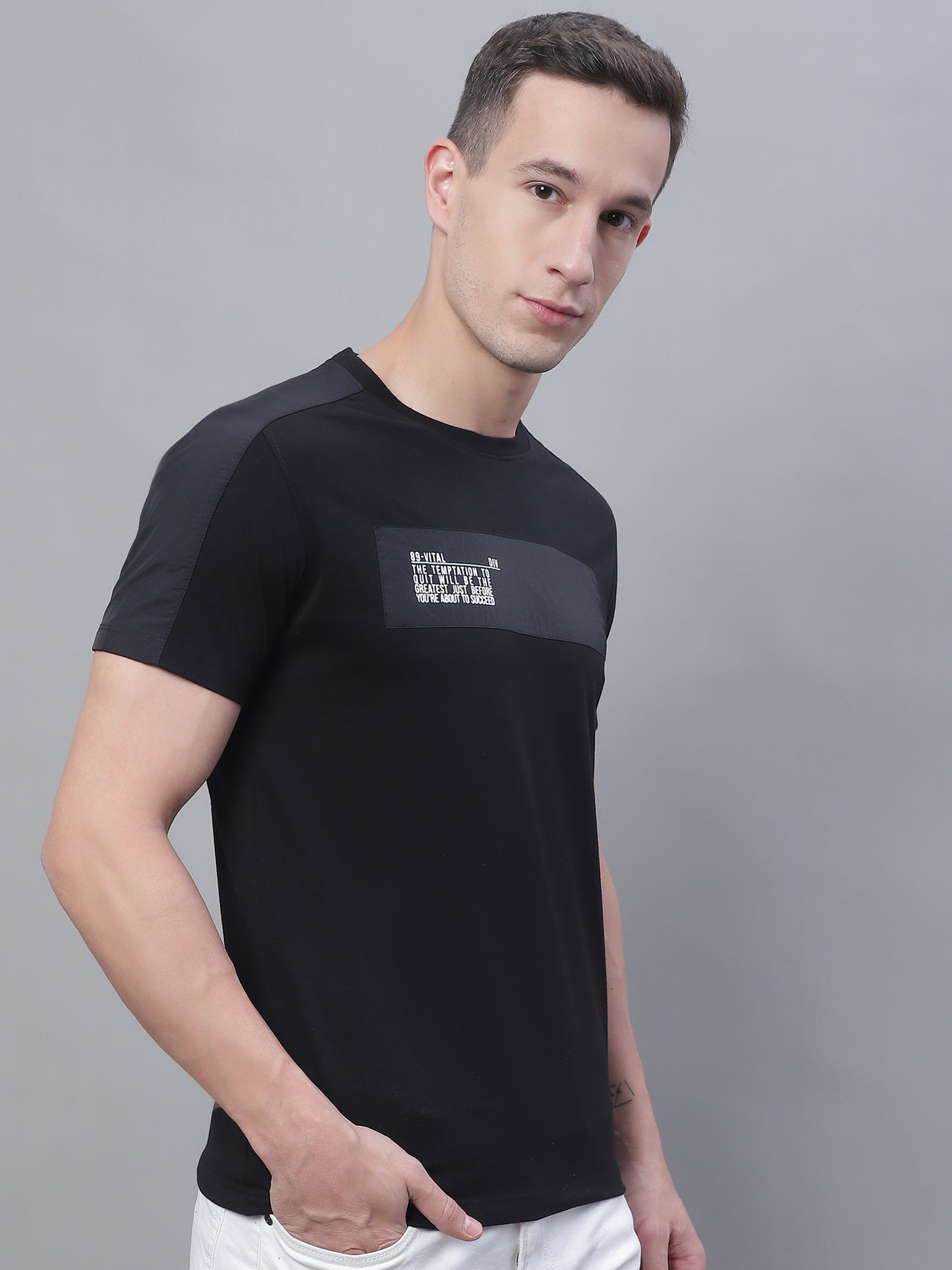 Cantabil Men Black Round Neck T-Shirt (7136112541835)