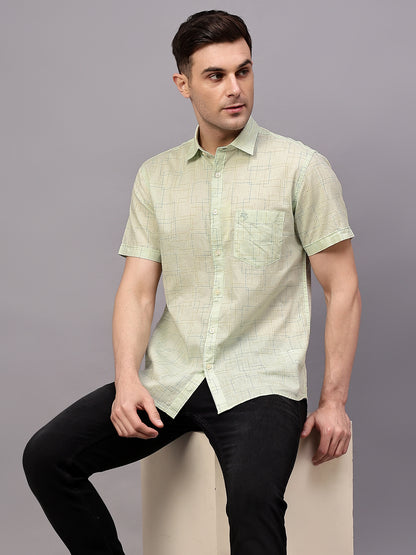 Men's Light Green Casual Geometric Print Half sleeve Shirt