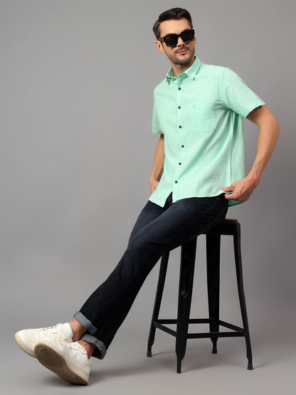 Men's Light Green Casual Small Checks Half sleeve Shirt