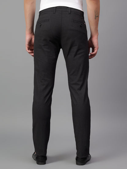 Men's Black Solid Non-Pleated Casual Trouser