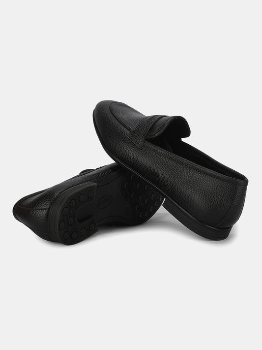 Men's Black Solid Formal Shoes