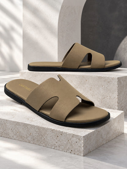 Men's Brown Solid Casual Slipper