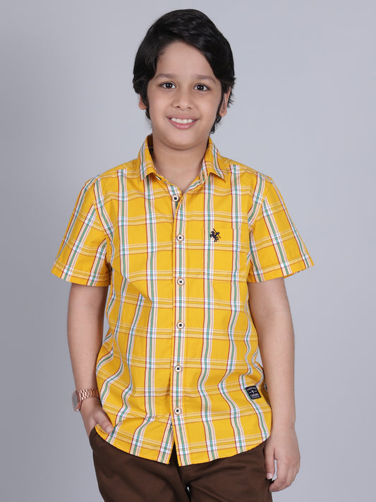 Boys Yellow Checkered Half Sleeves Spread Collar Casual Shirt