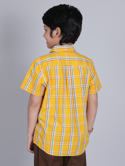 Boys Yellow Checkered Half Sleeves Spread Collar Casual Shirt