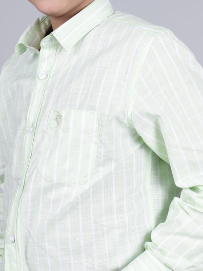 Boys Green Checkered Full Sleeves Spread Collar Casual Shirt