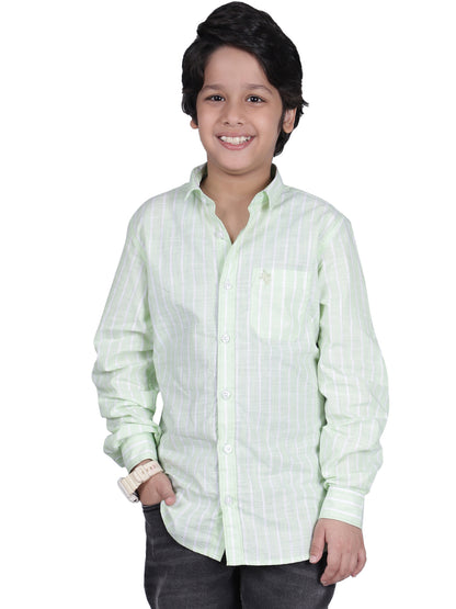 Boys Green Checkered Full Sleeves Spread Collar Casual Shirt