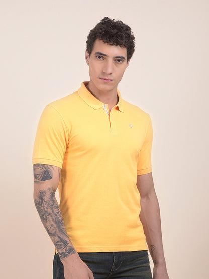 Men's Yellow Regular Fit Solid Half Sleeve Casual T-Shirt