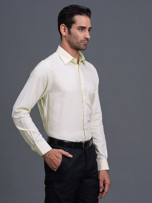 Men's Beige Textured Regular Fit Full Sleeve Casual Shirt