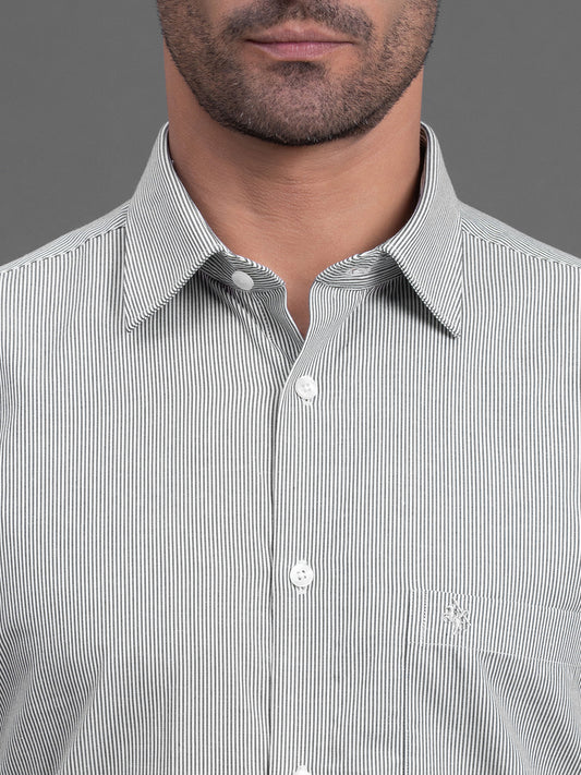 Men's Black Striped Regular Fit Full Sleeve Casual Shirt
