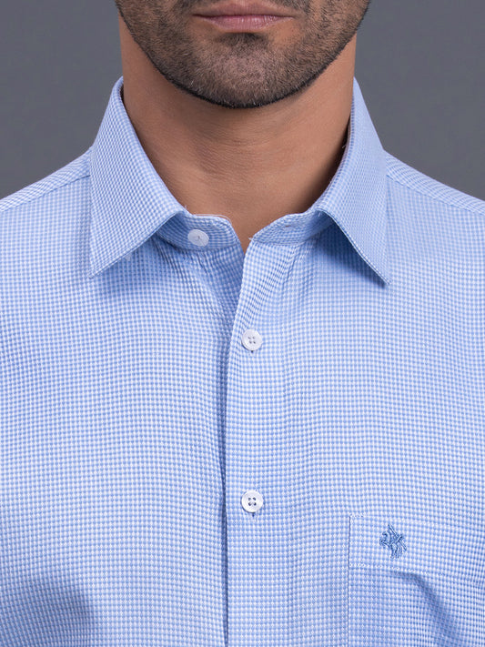 Men's Light Blue Slim Fit Checkered Full Sleeve Casual Shirt