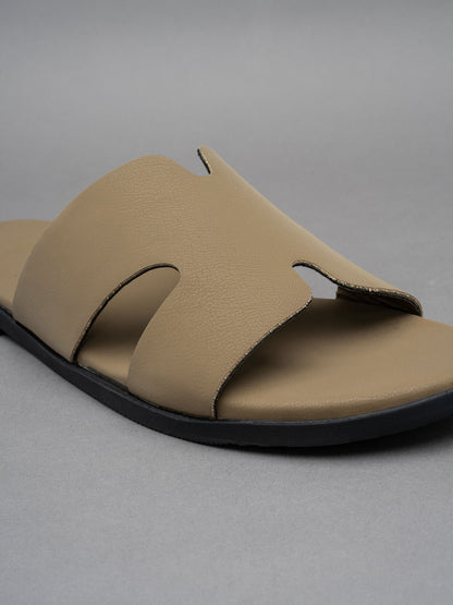 Men's Brown Solid Casual Slipper