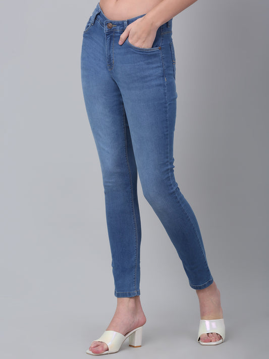 Women's Casual Skinny Fit Light mercerised Blue Heavy Fade Mid rise Jeans