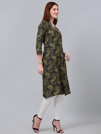 Women's Green Paisley Printed Three Quarter Sleeves Kurti