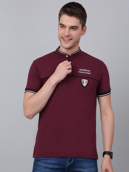 Men's Maroon Printed Mandarin Collar T-shirt