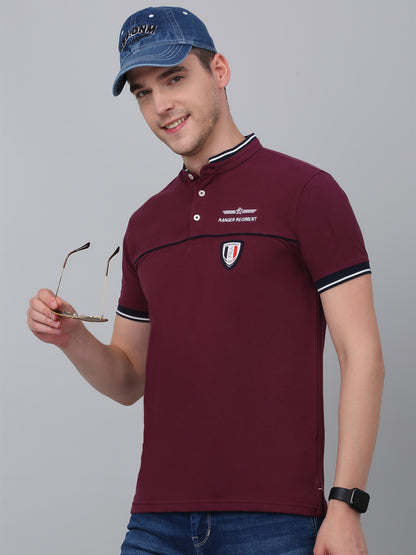 Men's Maroon Printed Mandarin Collar T-shirt