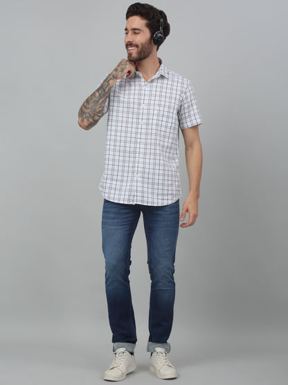 Men's White Casual Medium Checks Half sleeve Shirt