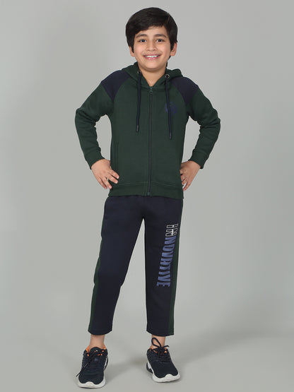 Boys Green Color Block Hooded Neck Full Sleeves Track Suit