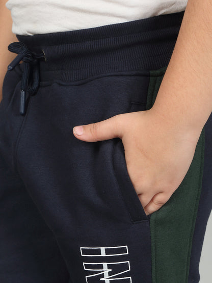 Boys Green Color Block Hooded Neck Full Sleeves Track Suit