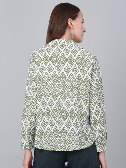 Women's Green Abstract Printed Casual Top