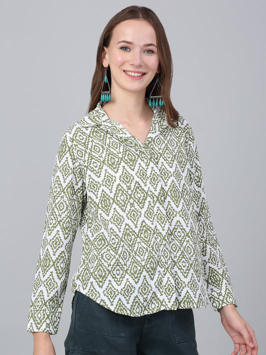 Women's Green Abstract Printed Casual Top