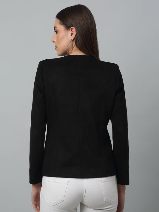 Women's   Black Single breasted  Round neck  Blazer