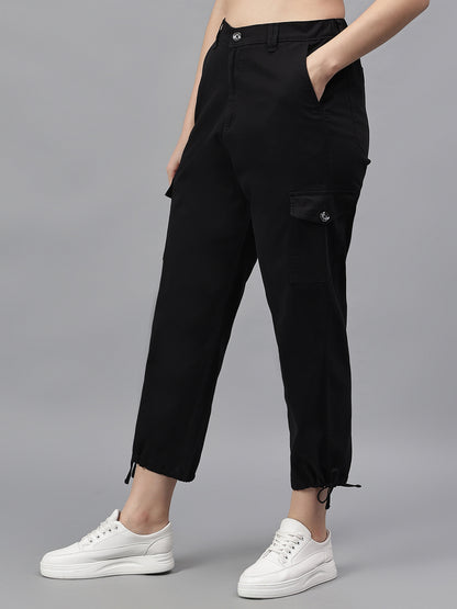 Women's Black Solid Regular Fit Casual Cargo