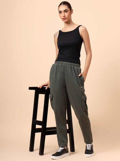 Women's Olive Green Solid Regular Fit Casual Cargo