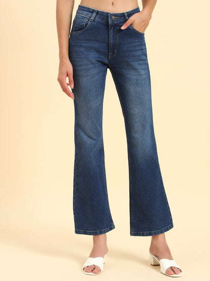 Women's Blue Solid Regular Fit Casual Jeans