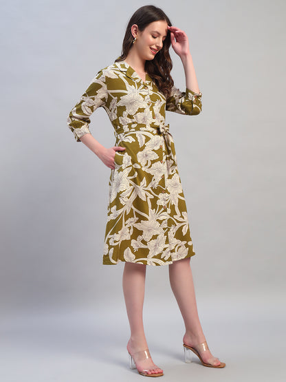 Women's Printed Green V-Neck 3/4th Sleeves Casual Dress