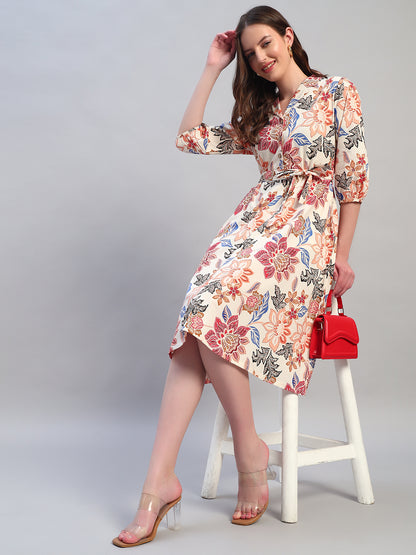 Women Printed Off-White Spread Collar 3/4th Sleeves Casual Dress