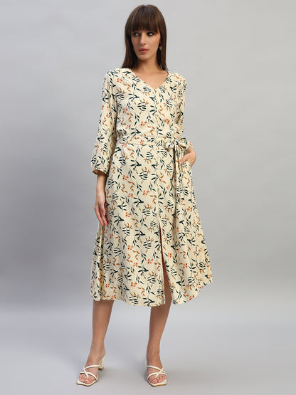 Women's Printed Ivory V-Neck 3/4th Sleeves Casual Dress