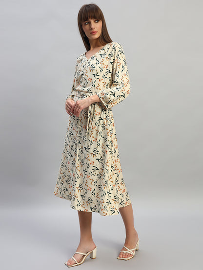 Women's Printed Ivory V-Neck 3/4th Sleeves Casual Dress