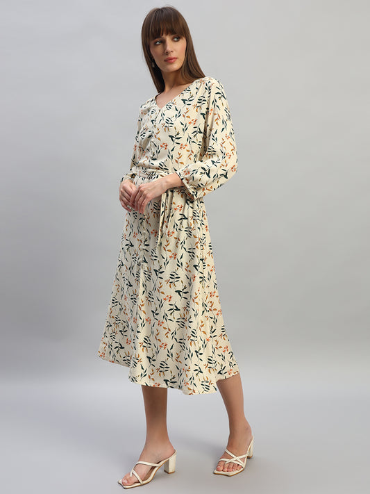 Women's Printed Ivory V-Neck 3/4th Sleeves Casual Dress