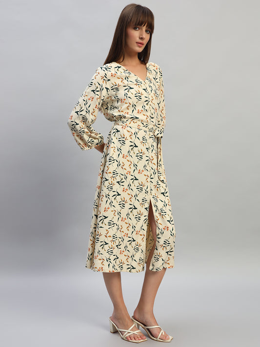 Women's Printed Ivory V-Neck 3/4th Sleeves Casual Dress
