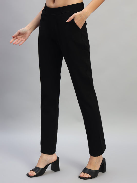 Women's Solid Black Regular Fit Casual Jegging