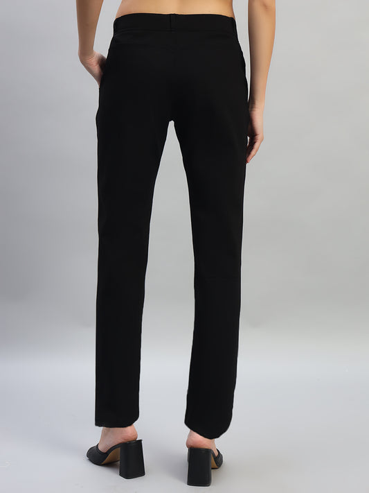 Women's Solid Black Regular Fit Casual Jegging