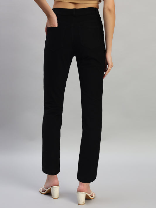Women's Solid Black Regular Fit Casual Jegging Pant
