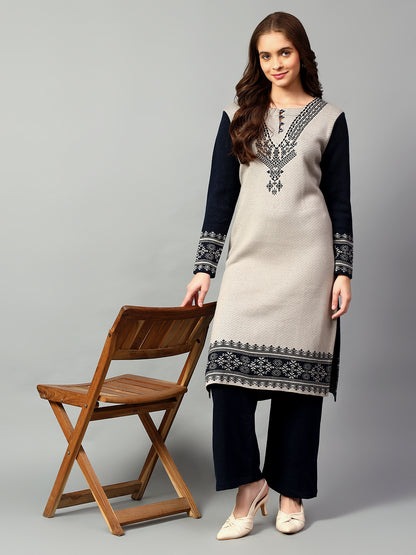 Women's Navy Blue Printed Round Neck Kurta Palazzo Set For Winter