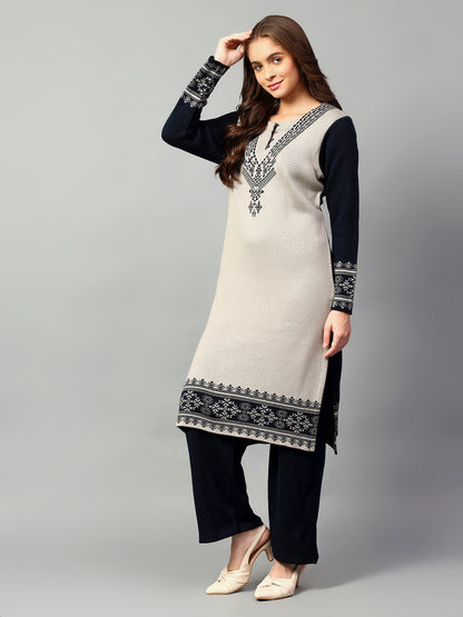 Women's Navy Blue Printed Round Neck Kurta Palazzo Set For Winter