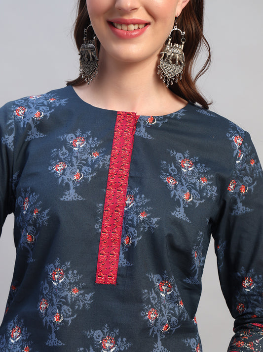 Women Printed Navy Blue Round Neck 3/4th Sleeves Kurti Plazzo Set