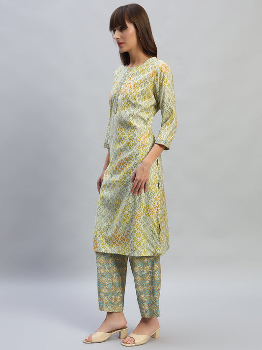 Women's Printed Green Round Neck 3/4th Sleeves Casual Kurti Plazo Set