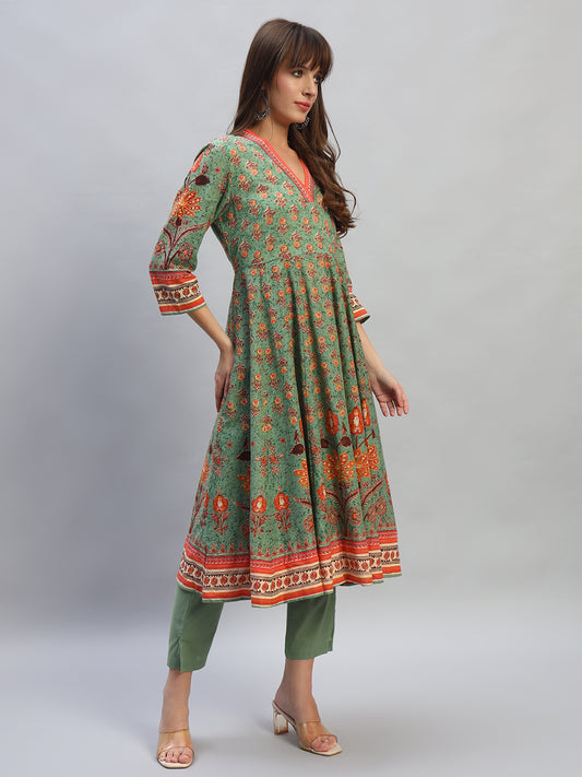 Women's Printed Green V-Neck 3/4th Sleeves Casual Kurti Plazo Set