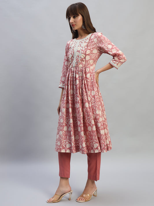Women's Printed Pink Round Neck 3/4th Sleeves Casual Kurti Plazo Set