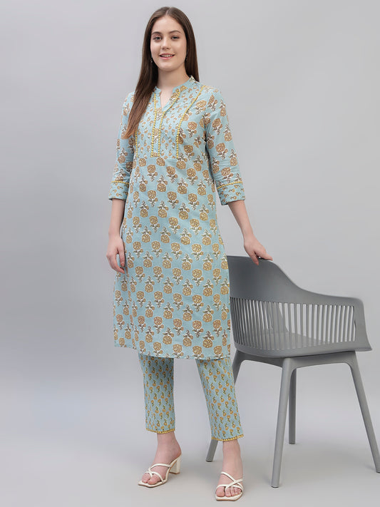 Women's Sky Blue Printed 3/4th Sleeves Round Neck Casual Kurti Plazo Set