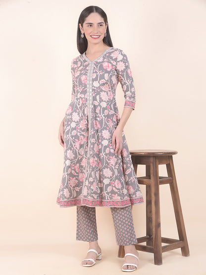 Kurti for Women l Breathable & Soft with Color Fastness Regular Fit Printed Pattern