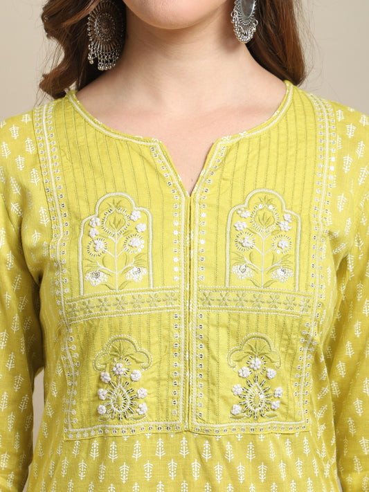 Cantabil Women Green Kurti (7121542348939)