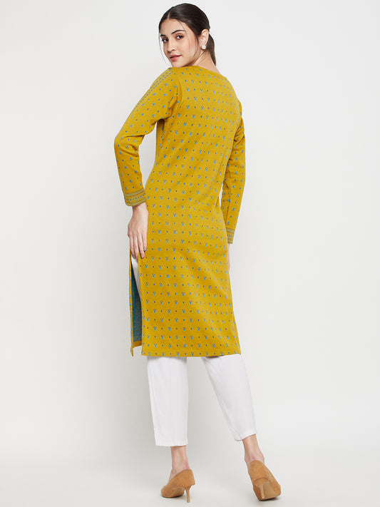 Women's Casual Round Neck Mustard All Over Jacquard Knee Length Knit Kurti