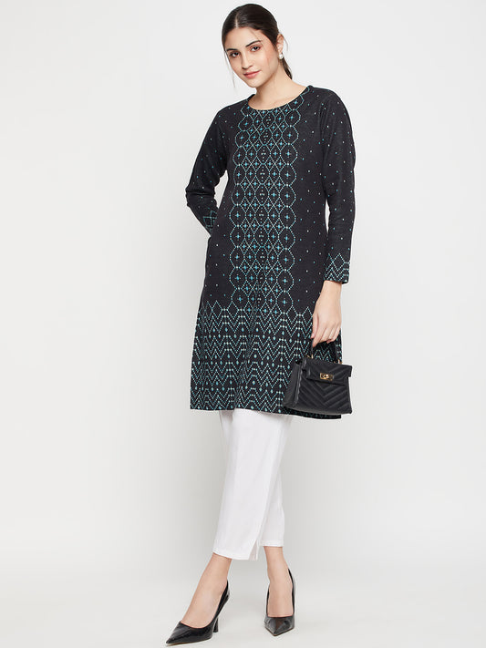 Women's Casual Round neck Black All over Jacquard Knee Length Knit Kurti