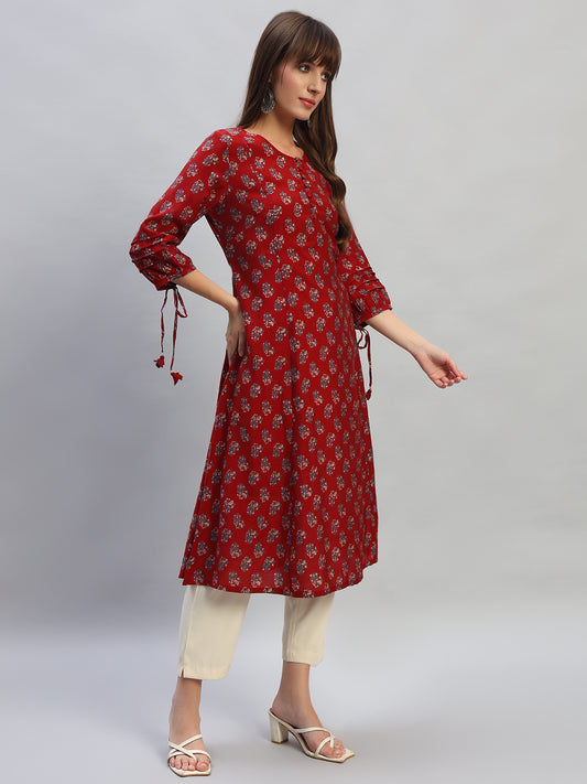 Women's Printed Rust Round Neck 3/4th Sleeves Casual Kurti
